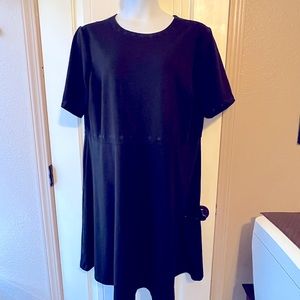 Size 20: GENTLY LOVED simple black dress.. CUTE DETAIL